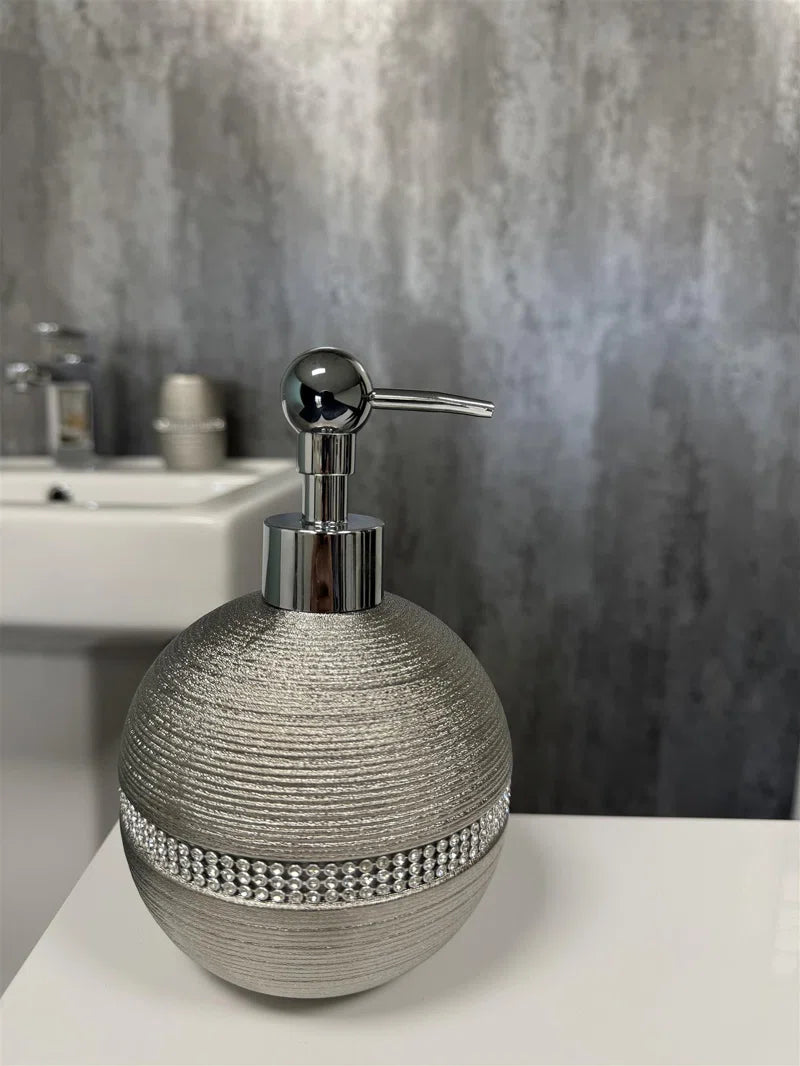 Sheneaka Bathroom Accessory Set